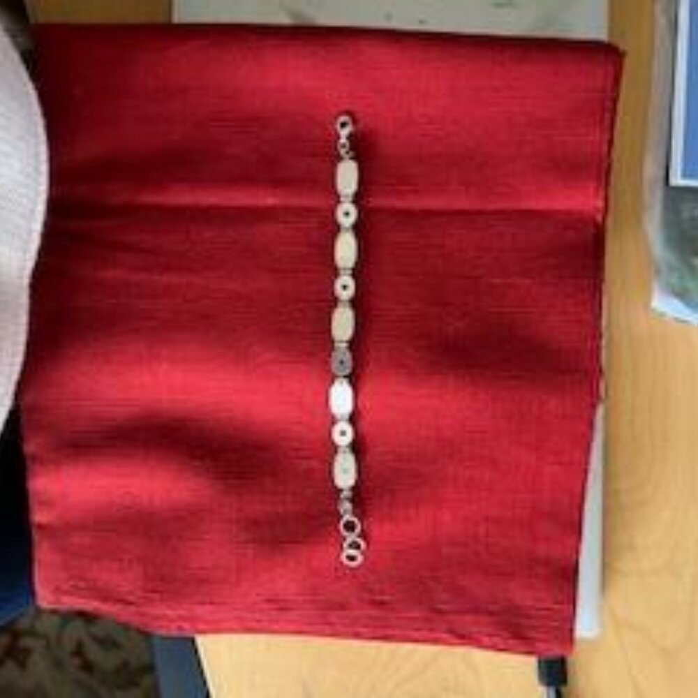 Sterling silver bracelet with 4 gemstones, 5 ornate silver stations - Picture 5 of 5